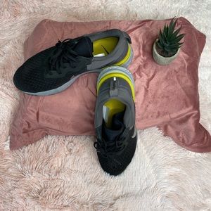 Nike Odyssey React Running Shoes Mens Size 9